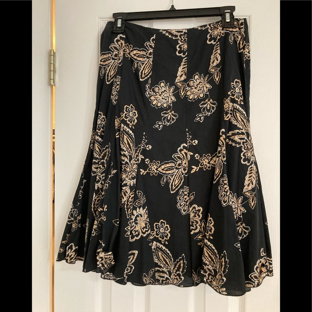 NY & Co Black flower lined midi Flare skirt